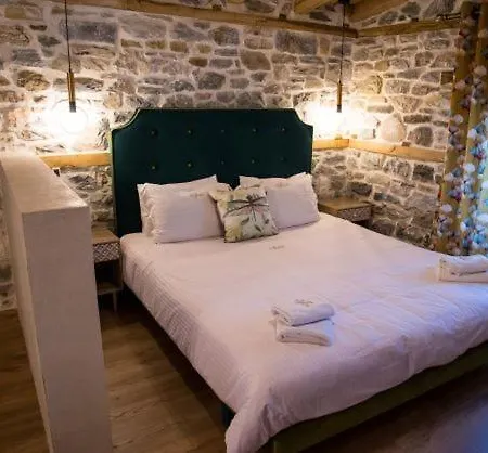 Guest house Iris Tsagarada