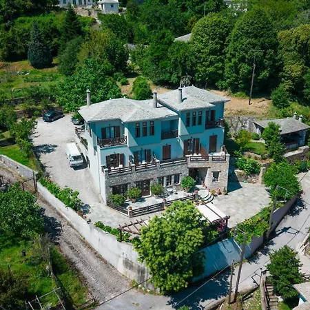 Iris Guest house 3*
