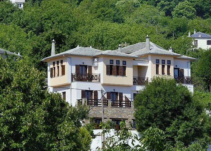 Pensión Iris Tsagkarada